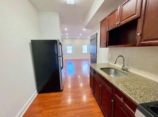 989 N Marshall St #O2, Philadelphia, PA 19123