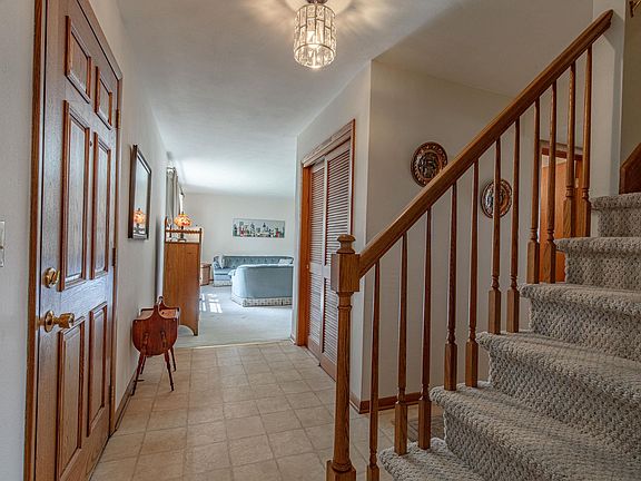 3rd image of 1214 Coral Dr