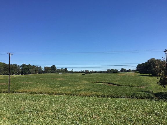 5th image of 1230 Troy Pike