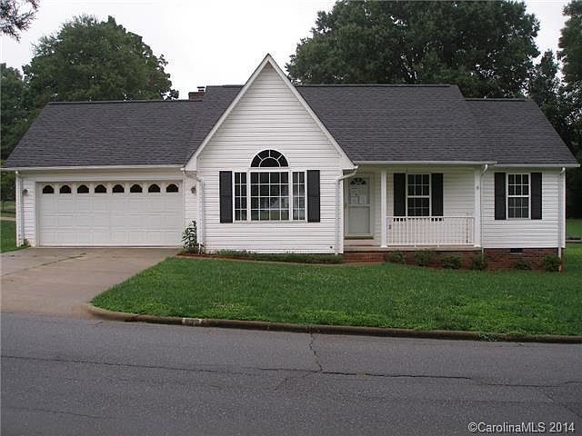 1st image of 639 N Frye Ave
