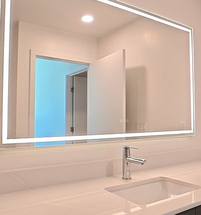 5th image of 5119 Colfax Ave #203