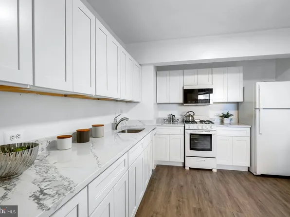 3601 Wisconsin Ave NW APT 808, Washington, DC 20016