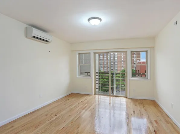 23-06 31st Avenue image 1 of 6