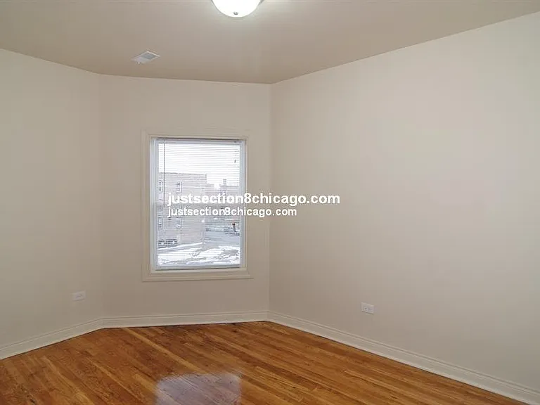 5148 W Huron St #1 — Photo 3