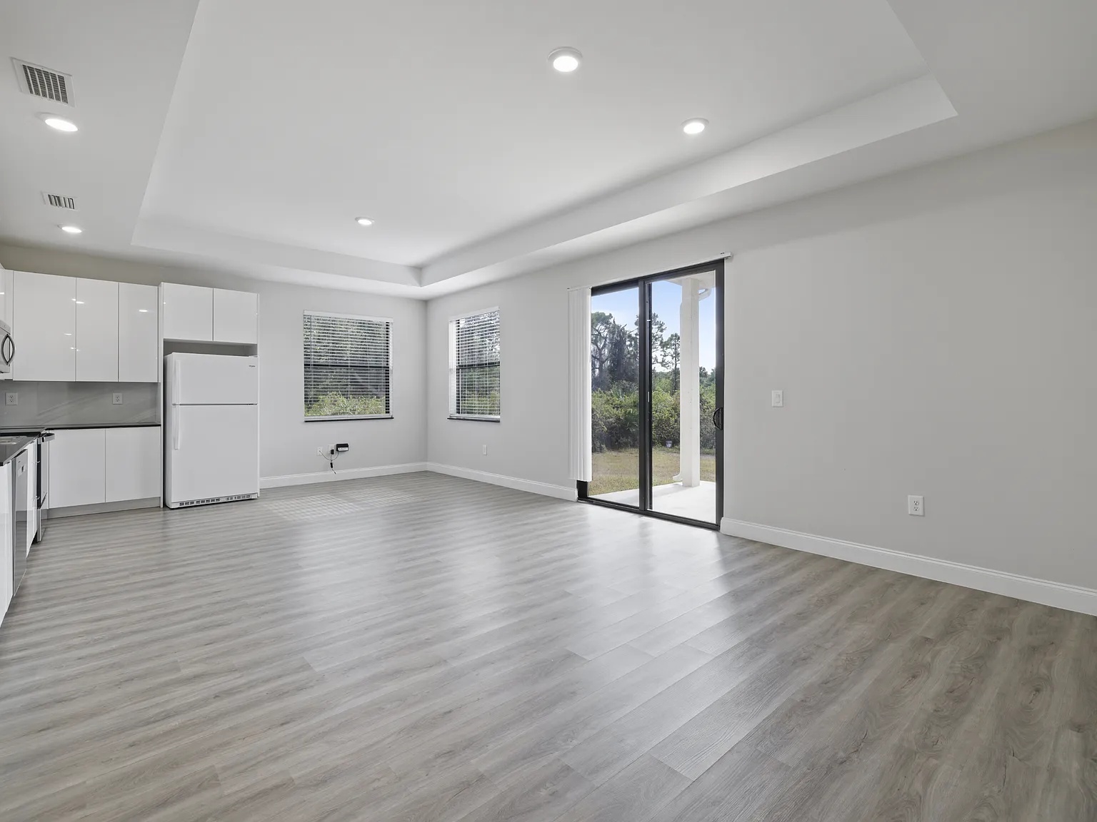 679 Windermere Drive - 1 — Photo 4