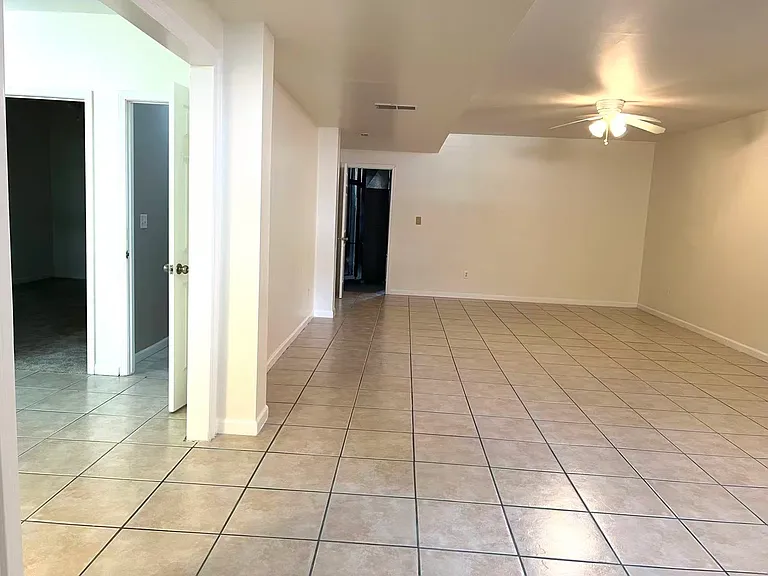 3477 Vicksburg Dr — Photo 16