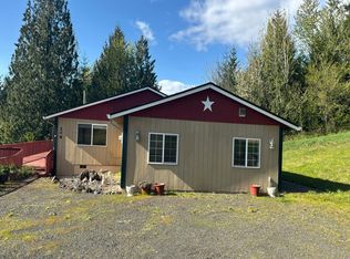 208 Vogel Rd, Castle Rock, WA 98611