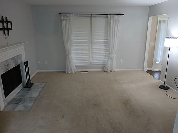 5th image of 7819 Briarbrook Dr