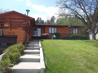 1519 Morningside Dr, Rapid City, SD 57701