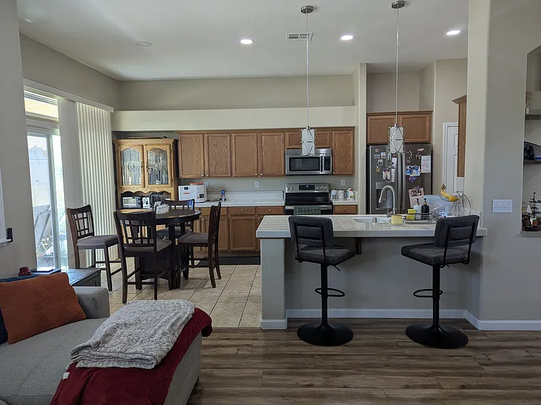 2213 Calero Dr — Photo 9