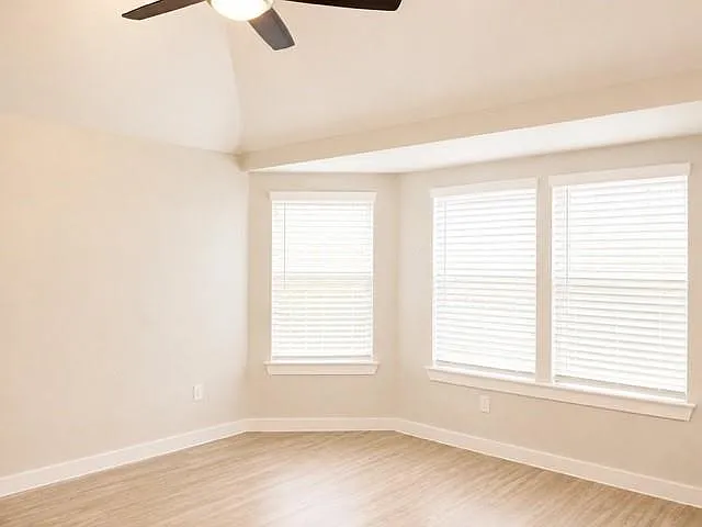8150 Royal Breeze Dr — Photo 4