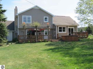 9266 Eastman Rd, Beulah, MI 49617