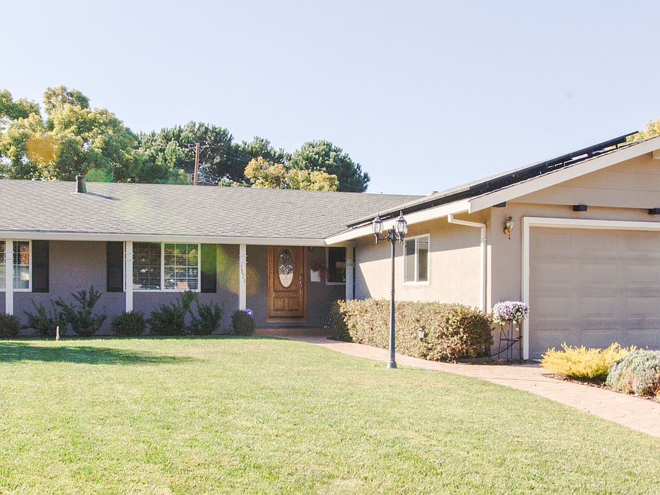 1st image of 3871 Forester Ct