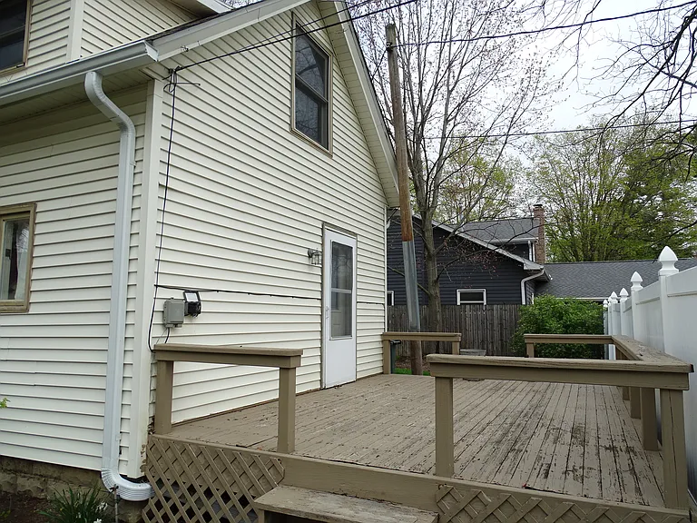 602 Lafayette St — Photo 6