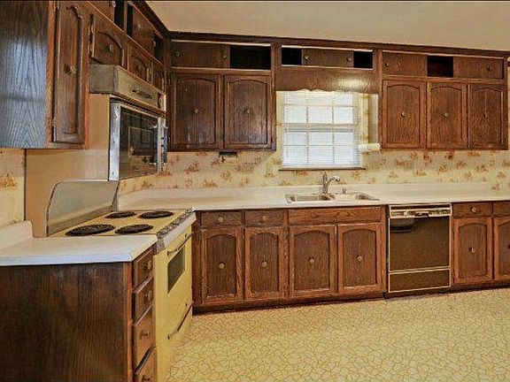 4th image of 141 Loblolly Ct