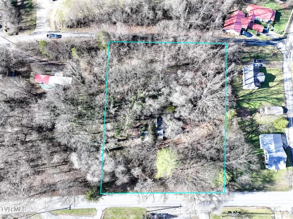 1227 Bristol Hwy, Elizabethton, TN 37643