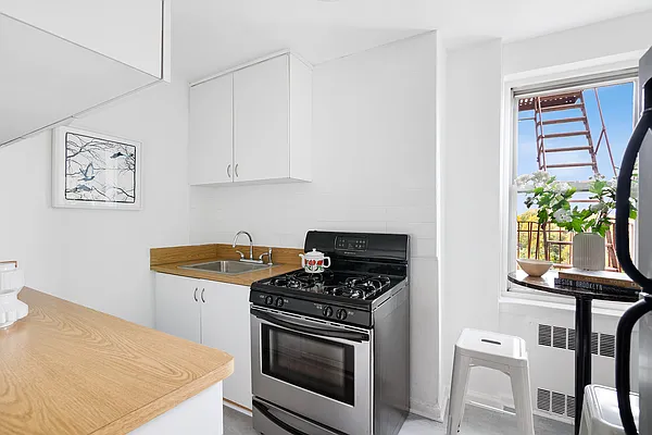 Sold by Corcoran | media 9