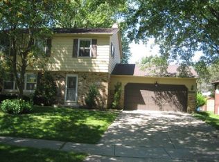 1770 Devonshire Ct, Elgin, IL 60123