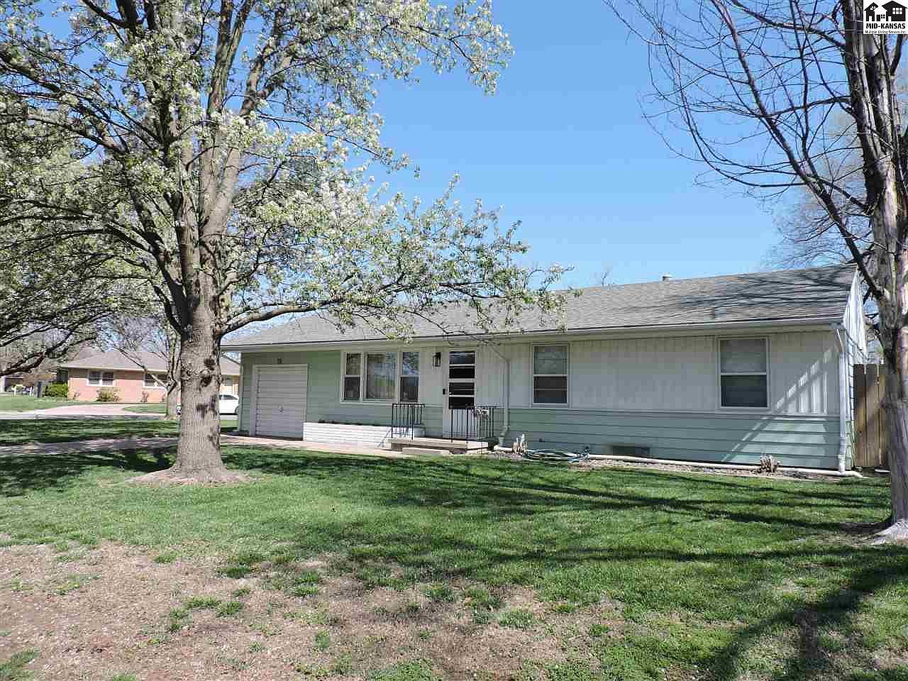 18 Wheatland Dr, Hutchinson, KS 67502 Zillow