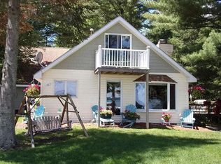1607 Treasure Blvd, Roscommon, MI 48653