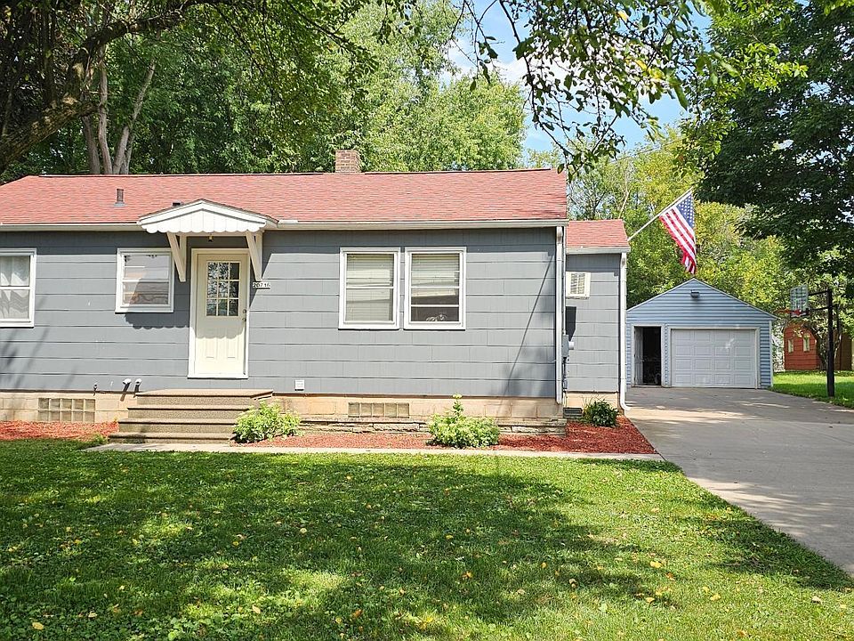 1st image of 20716 W Gale Ave