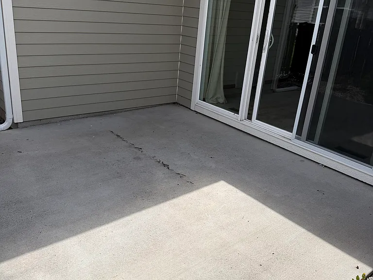 246 S Hanley Ave — Photo 14