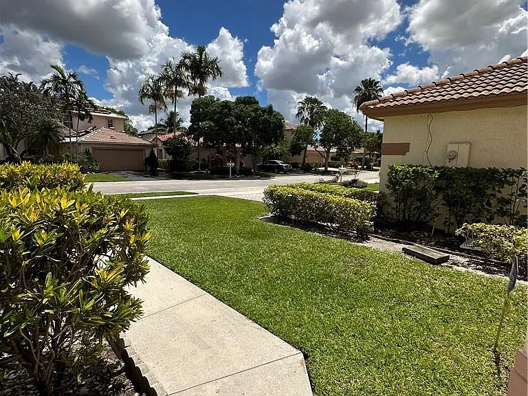 7470 NW 1st Pl — Photo 29