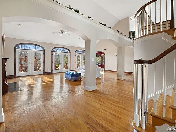 5th image of 8814 Thornton Heath Dr