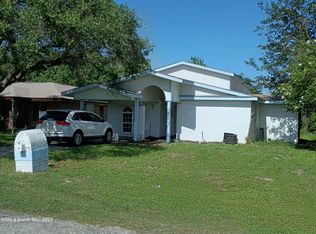 508 N Fuqua St, Rockport, TX 78382