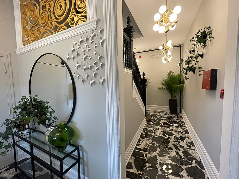 171 Maclaren St #4 — Photo 6