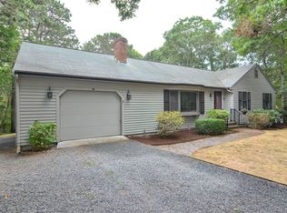 19 Pebble Path Ln, Brewster, MA 02631