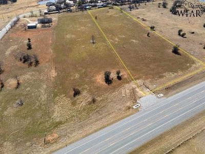 1411 E Omega St, Henrietta, TX, 76365