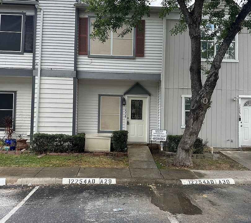 1st image of 12258 Apricot Dr