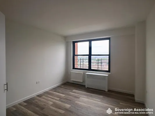 Rented by Sovereign Associates | media 10