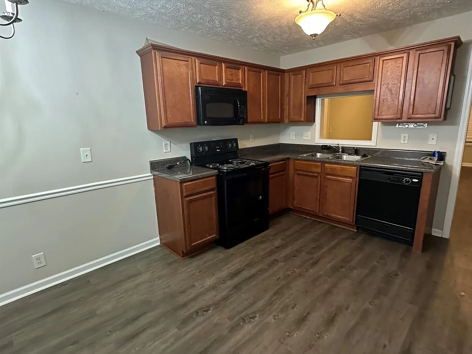 9209 Thomason Trail - 1 — Photo 4