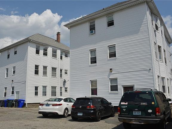 2nd image of 1166-1168 N Main St