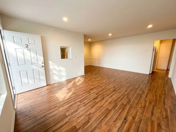 (undisclosed Address), Los Angeles, CA 90046