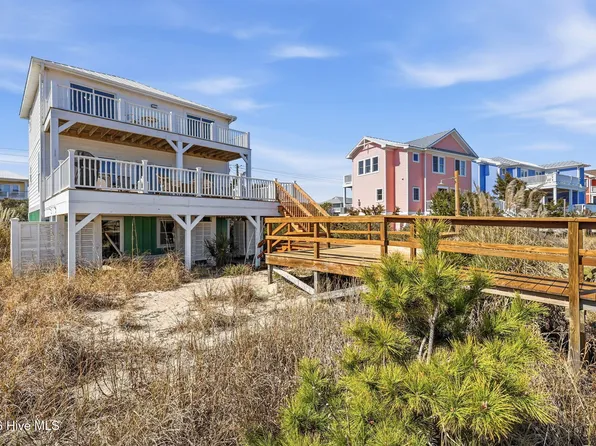 813 Fort Fisher Boulevard S, Kure Beach, NC 28449