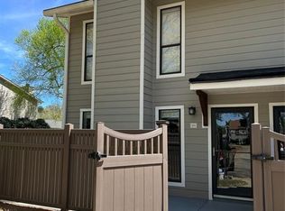 201 Park Ridge Cir, Marietta, GA 30068