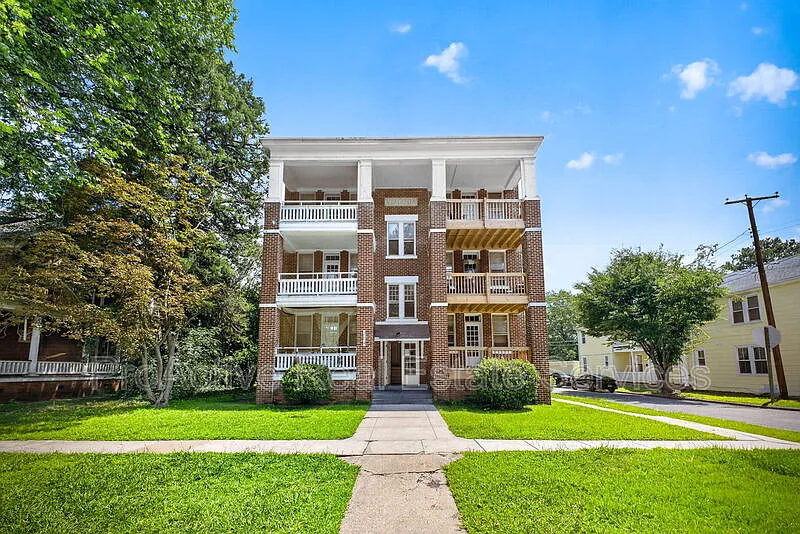 259 Broad St #2