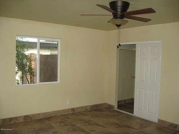4th image of 3702 E Sunnyside Dr