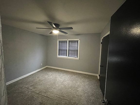 3rd image of 3915 26th Ave