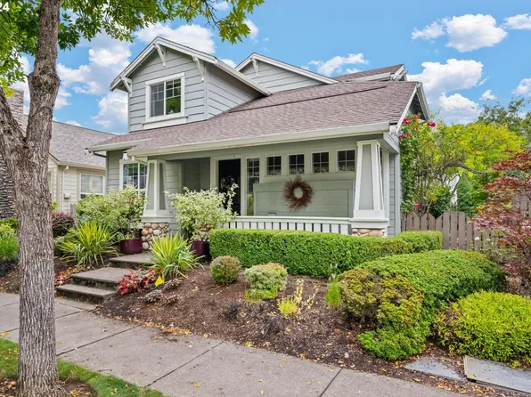 1546 NE 61st Ave, Hillsboro, OR 97124