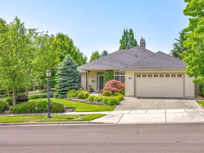3700 Fieldbrook Ave, Medford, OR, 97504