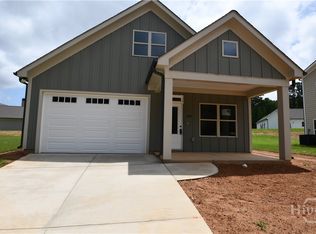 326 Andover Dr, Athens, GA 30607