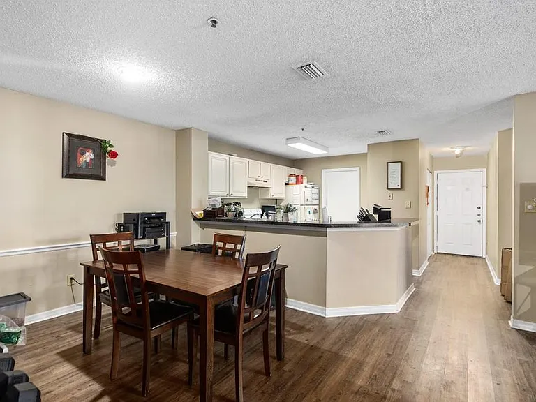 4045 Crockers Lake Blvd #11 — Photo 8
