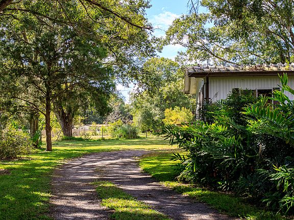 2nd image of 5364 County Road 209 S