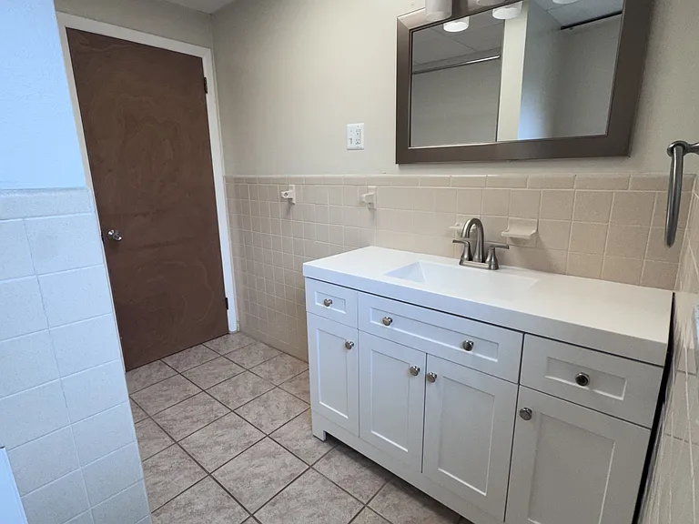 400 Riverside Dr #15 — Photo 7