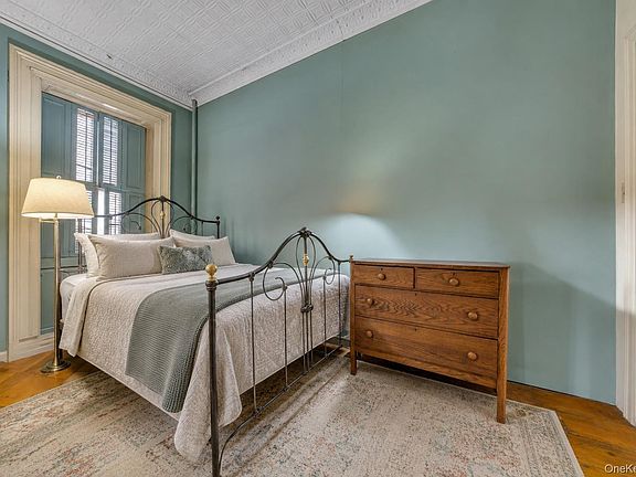 5th image of 454 W 23rd Street #4F