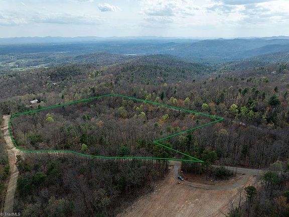 3rd image of 0 Chestnut Mountain Farms Pkwy Lot 13